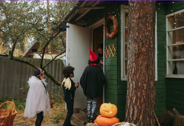 Trick or Treat Hours
