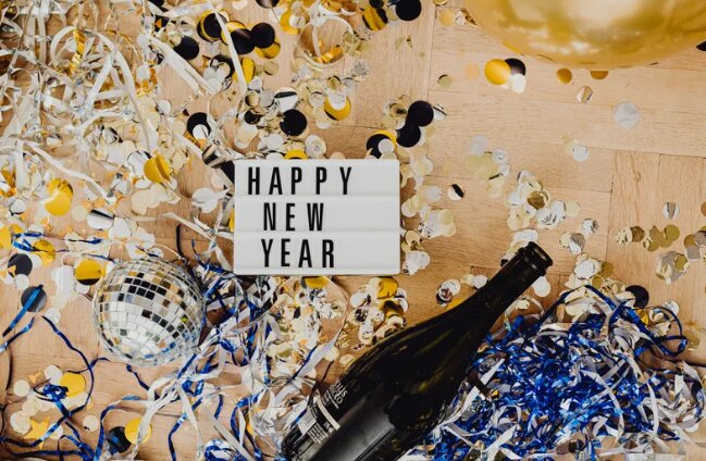 New and Noon Year's Eve
